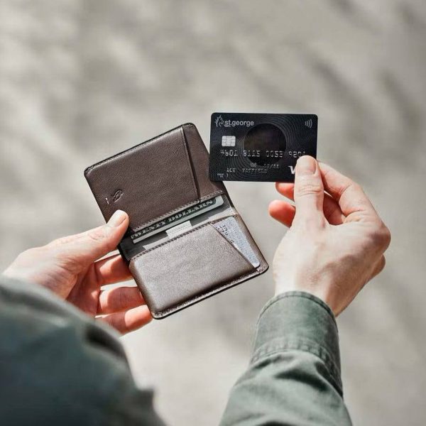 The Ultimate Guide to Bellroy Wallet Review: Stylish Minimalism